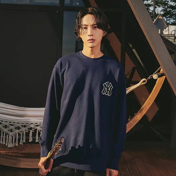 Áo Nỉ Sweater MLB Paisley Big Logo Heavyweight Overfit New York Yankees 3AMTI0126-50NYD Màu Xanh Navy Size S