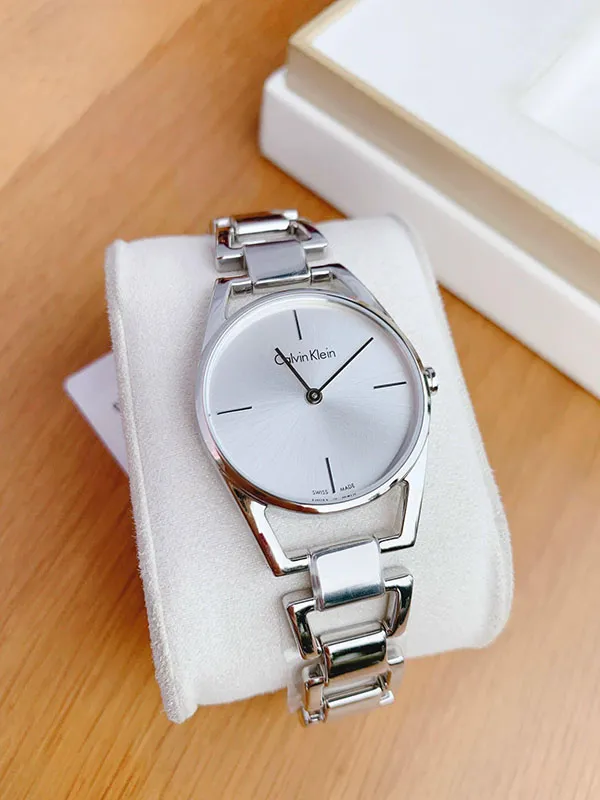 Đồng Hồ Nữ Calvin Klein CK Dainty Quartz Silver Dial Ladies Watch K7L23146 Màu Bạc