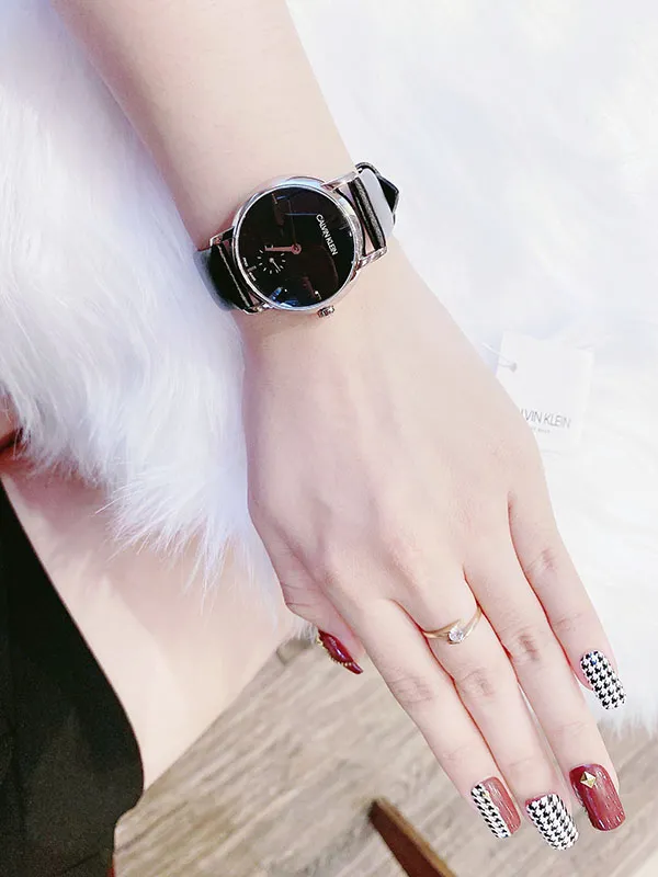 Đồng Hồ Nữ Calvin Klein Women CK K9H2Y1C1 Established 32mm Black Dial Leather Watch Màu Đen