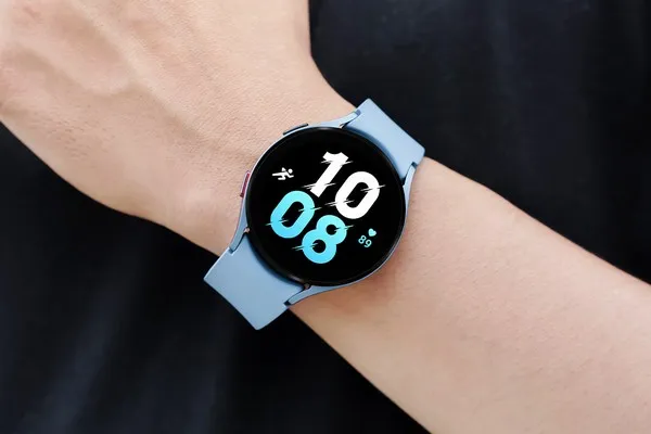 Đồng Hồ Thông Minh Samsung Galaxy Watch5 44mm Màu Xanh Dương