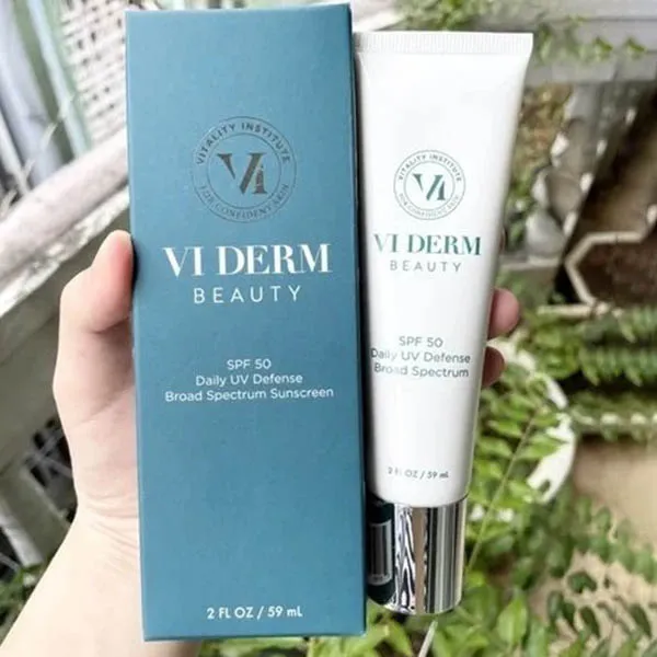 Kem Chống Nắng Vi Derm Daily UV Defense Broad Spectrum Sunscreen SPF 50 D1012 59ml