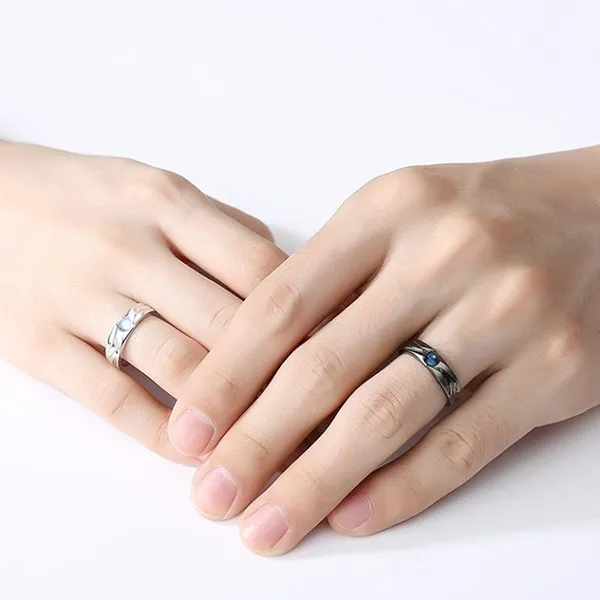 Nhẫn Đôi LiLi Jewelry Đính Đá CZ Lili_391854 Màu Đen Trắng