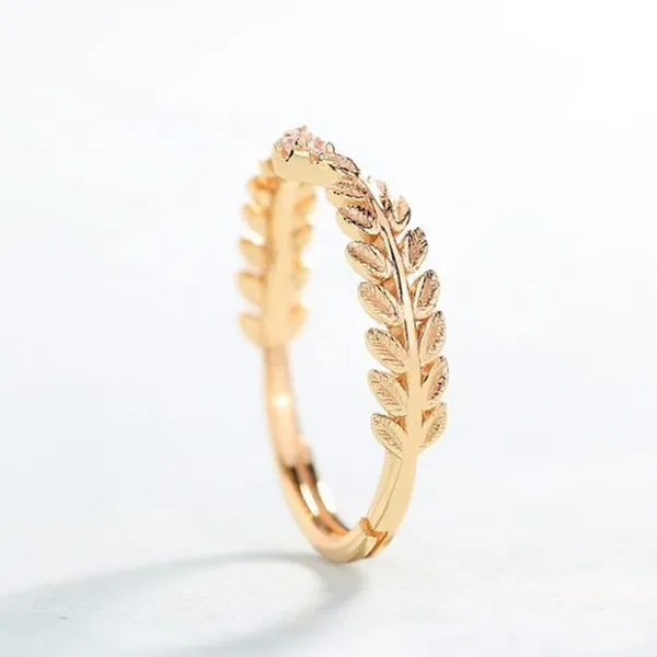 Nhẫn LiLi Jewelry Hình Cành Oliu Đính Đá Cz Lili_114577 Màu Vàng