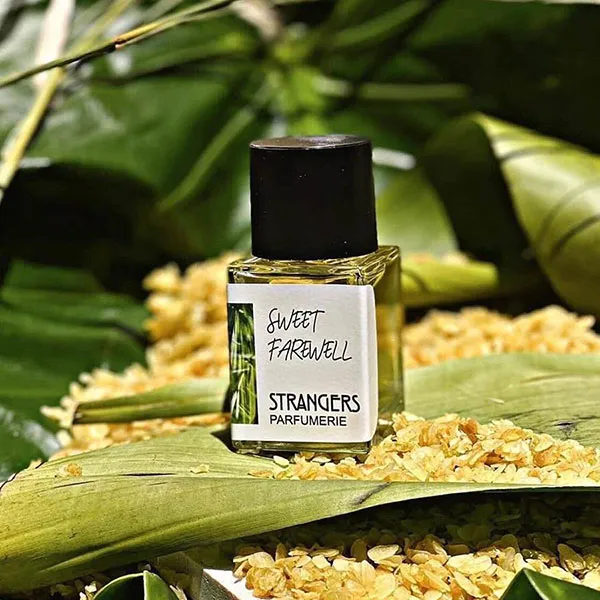 Nước Hoa Unisex Strangers Parfumerie Sweet Farewell 30ml