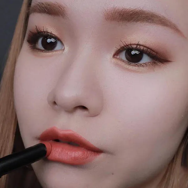 Son MAC Powder Kiss Velvet Blur Slim Stick Lipstick 894 Gingerella 2g Màu Cam Đào - Son Môi - Vua Hàng Hiệu