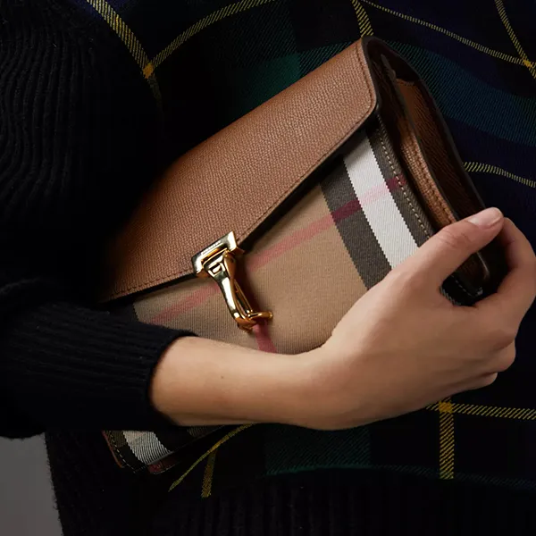 Túi Đeo Chéo Burberry House Check Crossbody Bag Phối Màu - Túi xách - Vua Hàng Hiệu
