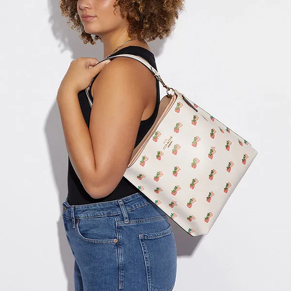 Túi Xách Coach Mollie Bucket Bag With Strawberry Print CB601 Màu Trắng