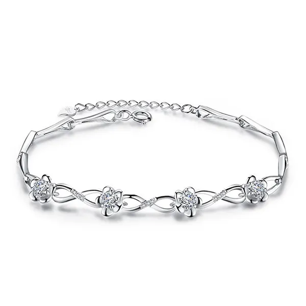 Vòng Đeo Tay LiLi Jewelry Hình Hoa Mai Đính Đá CZ Lili_196734 Màu Bạc