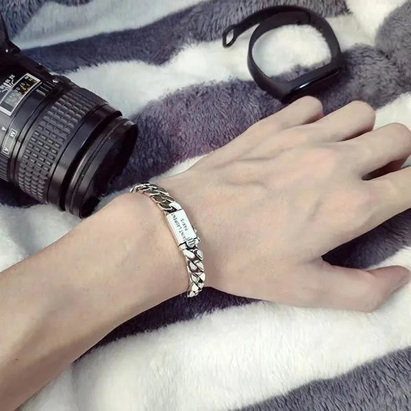 Vòng Đeo Tay Nam LiLi Jewelry Double C Lili_746785 Màu Bạc Size 19