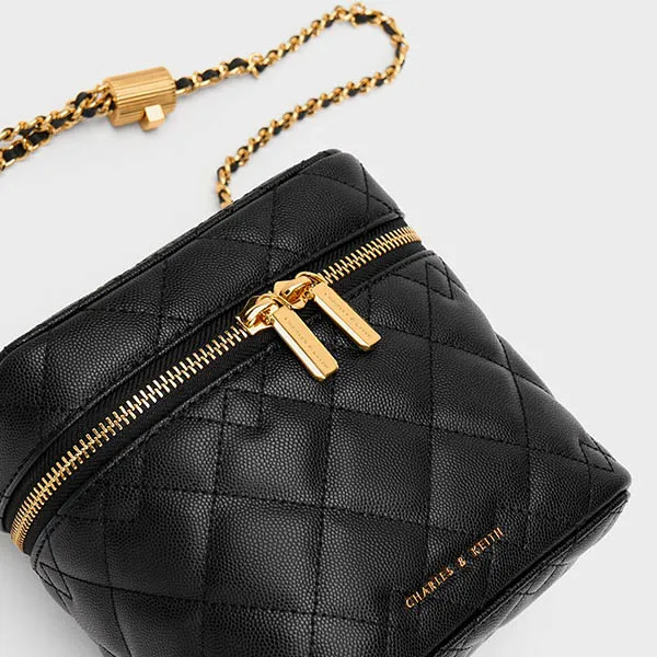 Túi Đeo Chéo Nữ Charles & Keith CNK Nezu Quilted Boxy Bag Black CK2-80271114 Màu Đen