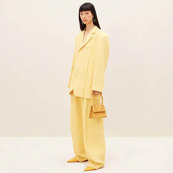 Túi Xách Jacquemus Le Chiquito Moyen Signature Handbag 213BA002-3060-290 Màu Vàng Nghệ