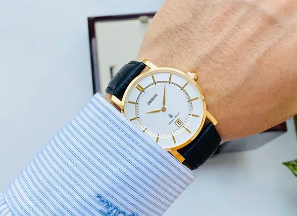 Đồng Hồ Nam Orient Quartz FGW01002W0 Màu Đen