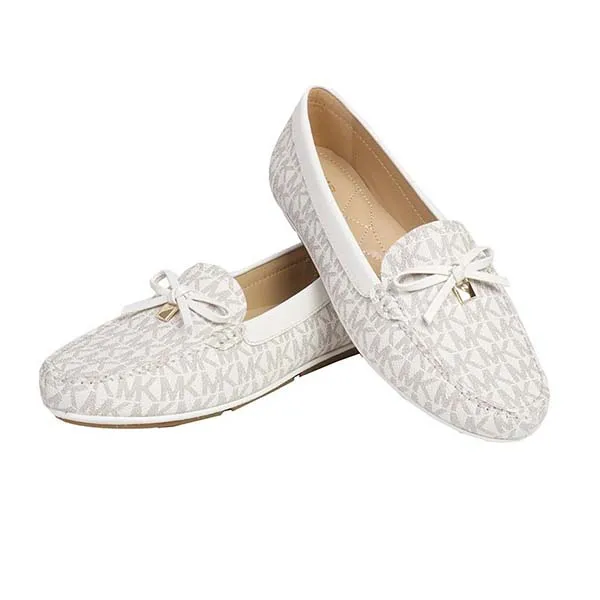 Giày Bệt Michael Kors MK Juliette Logo Print Moccasins Màu Trắng Họa Tiết