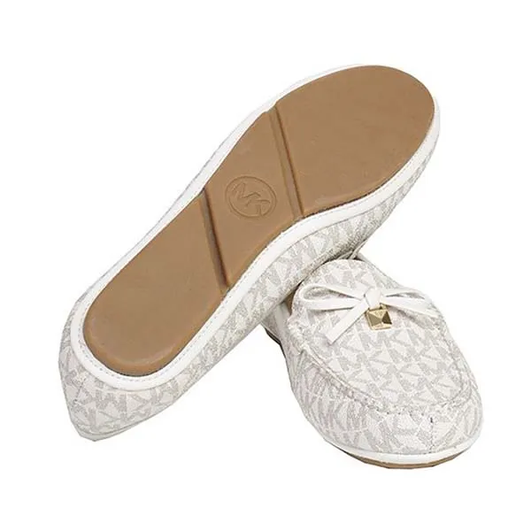 Giày Bệt Michael Kors MK Juliette Logo Print Moccasins Màu Trắng Họa Tiết
