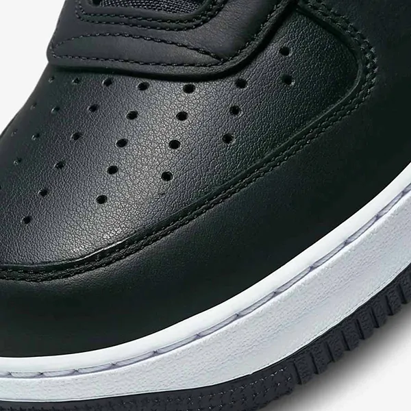 Giày Thể Thao Nike Air Force 1 07 LV8 DZ5070-010 Màu Đen Trắng Size 39
