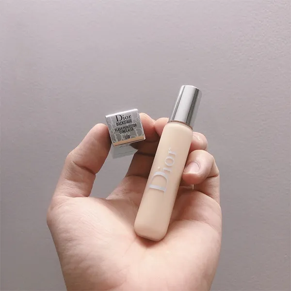 Kem Che Khuyết Điểm Dior Backstage Face & Body Flash Perfector Concealer Tone 0W Warm, 11ml