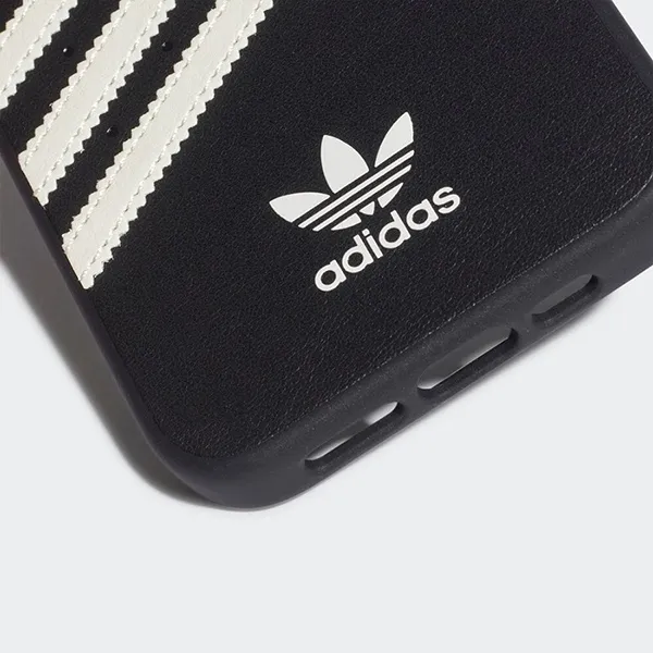 Ốp Điện Thoại Adidas Or Moulded Case Pu For iPhone 13/13 Pro GA7426 Màu Đen