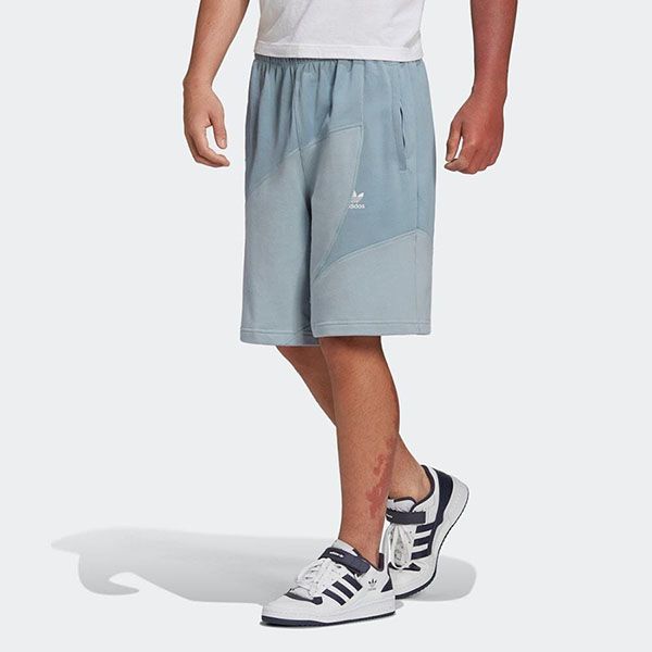 Quần Shorts Adidas Adicolor Interlock Shorts HC4510 Màu Xanh Nhạt Size S - 3