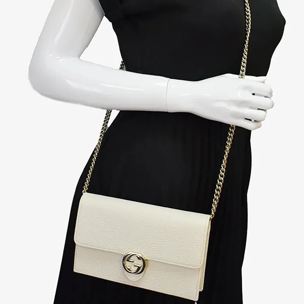 Túi Cầm Tay Gucci Interlocking WOC Wallet On Chain In Ivory White Màu Trắng