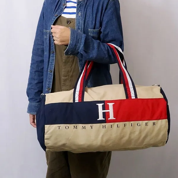 Túi Trống Tommy Hilfiger Dennis HP Duffle Bag 69J1651 Màu Kaki