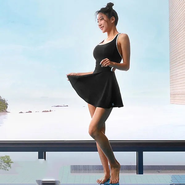 Váy Bơi Xexymix 2 In 1 Label Signature Life One Piece Black WO8001G Màu Đen Size S
