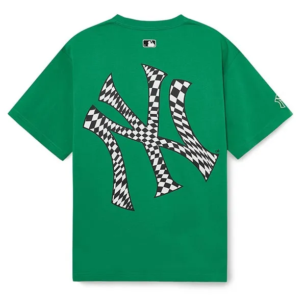 Áo Phông MLB Checkerboard Clipping Logo Overfit New York Yankees Tshirt 3ATSO0233-50GND Màu Xanh Green Size M - 4