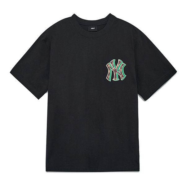 Áo Phông MLB Overfit Monotive New York Yankees Tshirt 3ATSM3033-50BKS Màu Đen Size S - 1
