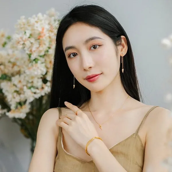 Set Dây Chuyền, Khuyên Tai, Vòng Đeo Tay, Nhẫn LiLi Jewelry Mạ Vàng Đính Đá Cz Hình Lá Ô Liu Lili_561446 Màu Vàng Gold