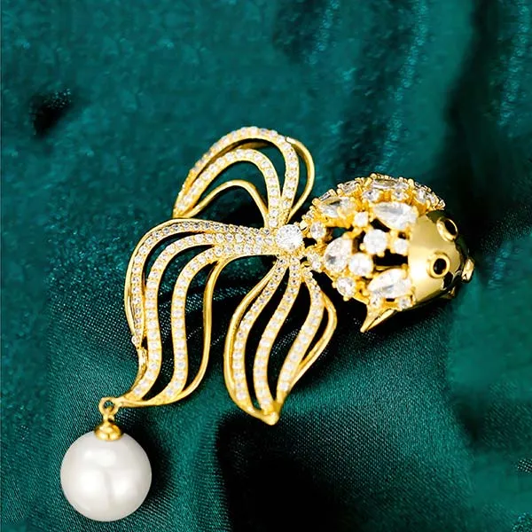 Cài Áo Meri Golden Fish Ngọc Trai Sang Trọng BR485 Màu Vàng