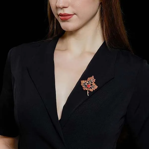 Cài Áo Meri Lá Ginko Khảm Đá Đỏ BR511 Màu Đỏ