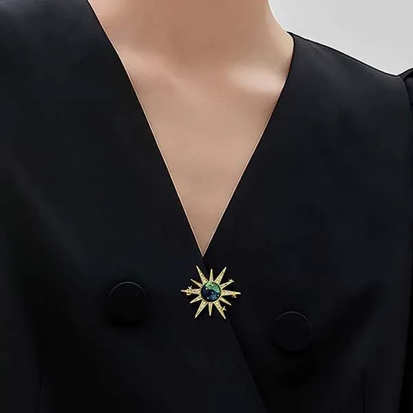 Cài Áo Meri Mặt Trời Xanh Xinh Xắn BR460 Màu Vàng Xanh