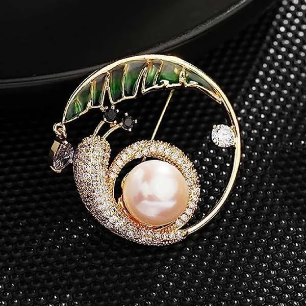 Cài Áo Meri Ốc Sên Vàng Khảm Đá Sang Trọng BR502 Màu Vàng Xanh