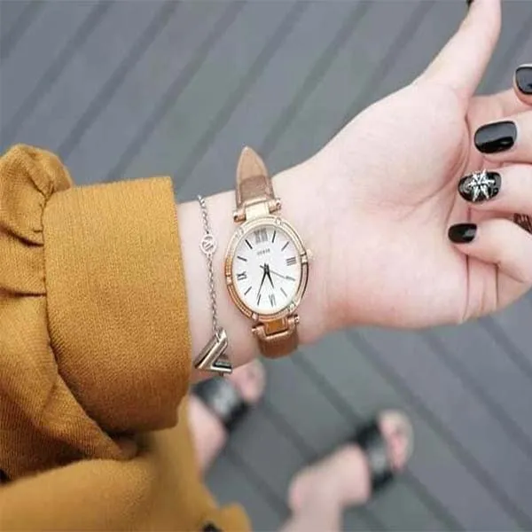 Đồng Hồ Nữ Guess W0836L6 Màu Vàng