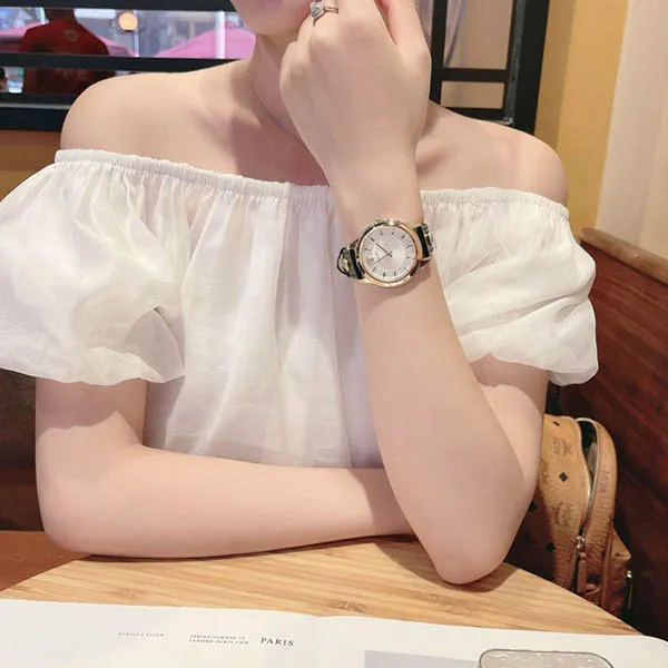 Đồng Hồ Nữ Versace White 38mm Greca Watch VEPX01021 Màu Vàng Đen