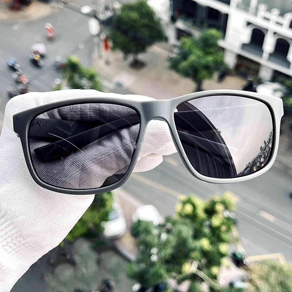 Kính Mát Calvin Klein Men's Sunglasses Grey CK19539S-020 Màu Xám Đen - Kính mắt - Vua Hàng Hiệu