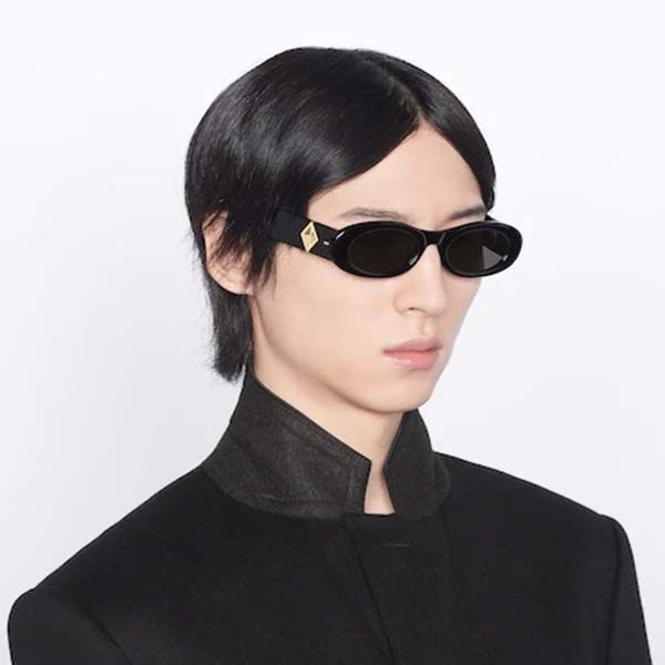 Kính Mát Dior Diamond R1I 10A0 Sunglasses Màu Đen - 1
