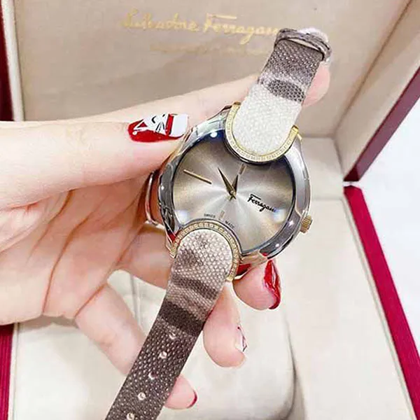 Đồng Hồ Nữ Salvatore Ferragamo Women's Signature Beige Quartz Watch FIZ060015 38mm Màu Nâu - Đồng hồ - Vua Hàng Hiệu