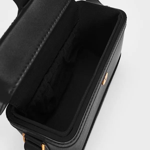 Túi Đeo Chéo Nữ Charles & Keith CNK Boxy Crossbody Bag 80701295-1 Black Màu Đen