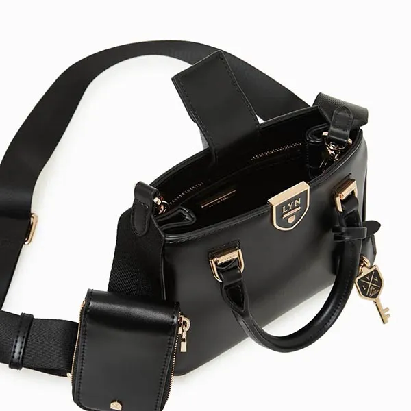 Túi Đeo Chéo Lyn Astraea Top Handle S Handbags LL23CBF168 Màu Đen
