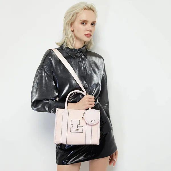 Túi Xách Tay Lyn Jasmine S Tote Bags LL23CBF093 Màu Hồng Phấn