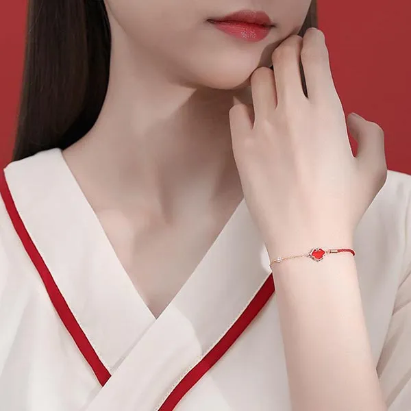 Vòng Đeo Tay Lili Jewelry Hình Trái Tim Cách Điệu LILI_225275 Màu Đỏ - Trang sức - Vua Hàng Hiệu