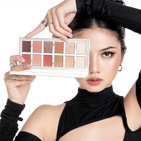 Bảng Phấn Mắt Bobbi Brown Golden Illusion 12 Màu - Trang điểm - Vua Hàng Hiệu
