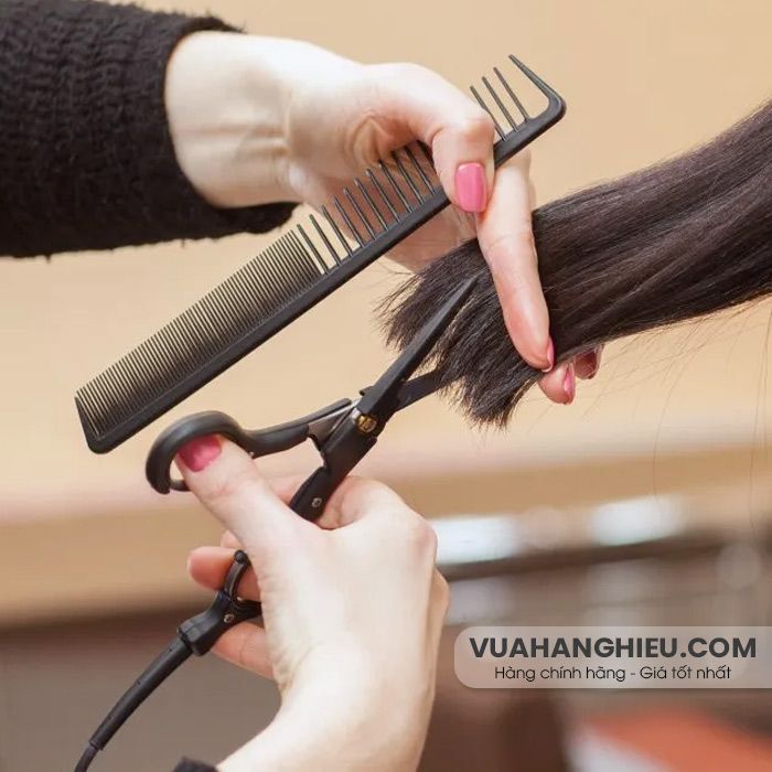 Cách cắt tóc layer nữ tại nhà đơn giản cho kết quả bất ngờ!-1