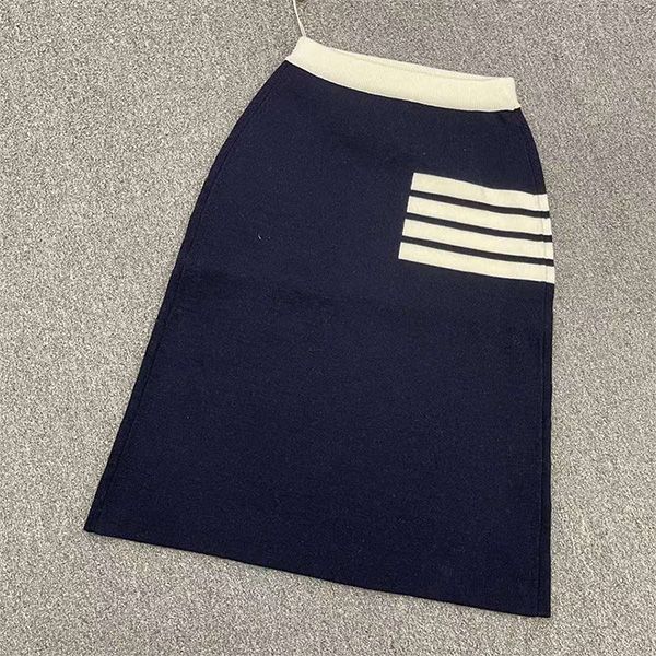 Chân Váy Thom Browne A-Line Skirt In Blue FKK092C Y1002 415 Màu Xanh Size 36 - 1