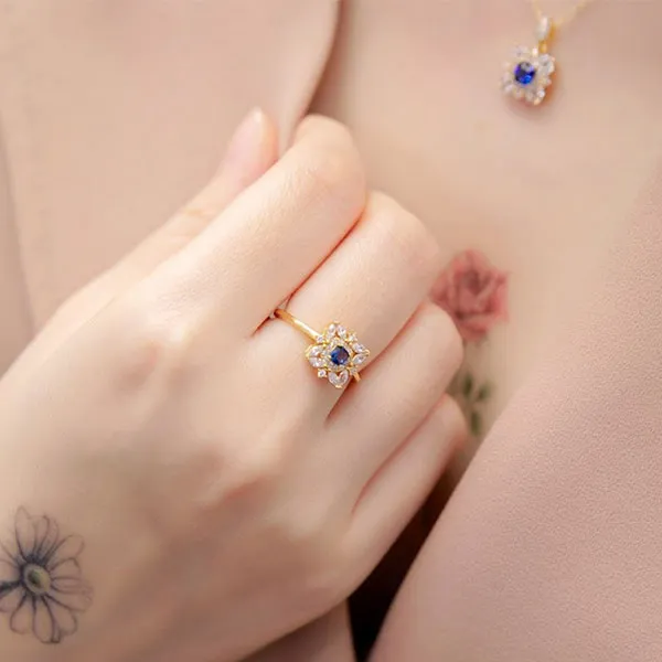 Dây Chuyền Nữ Kya Jewel Mặt Vuông Nhụy Đá Xanh N115 Màu Vàng