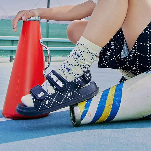 Dép Sandal Trẻ Em MLB Ace Diamond Monogram New York Yankees 7ASDM0133-50BKS Màu Đen