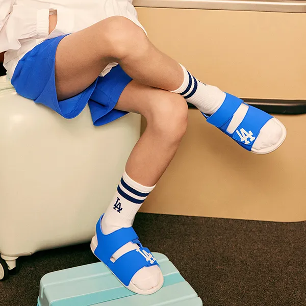 Dép Sandal Trẻ Em MLB Apple LA Dodgers 7ASDB0433-07RBS Màu Xanh
