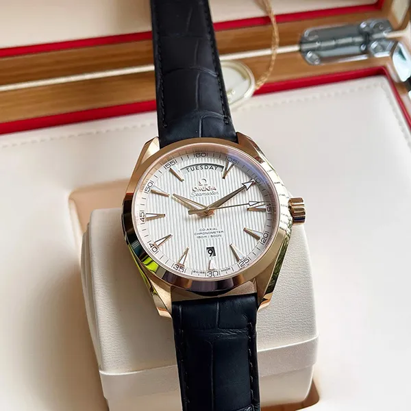 Đồng Hồ Nam Omega Seamaster Aqua Terra 150m Co-Axial Day-Date 41.5mm 18k 231.53.42.22.02.001 Màu Nâu Vàng