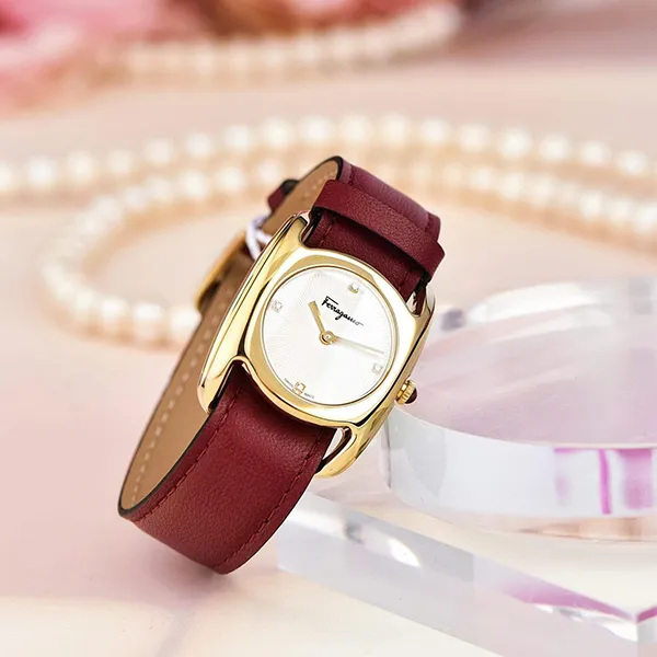 Đồng Hồ Nữ Salvatore Ferragamo Vara Leather Watch SFEL00419 Màu Đỏ