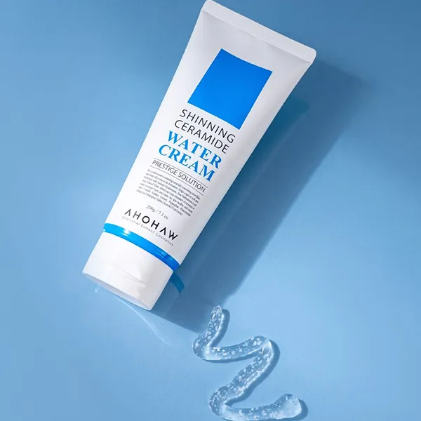 Kem Dưỡng Làm Dịu Phục Hồi Nhanh Ahohwa Shinning Ceramide Water Cream 200g
